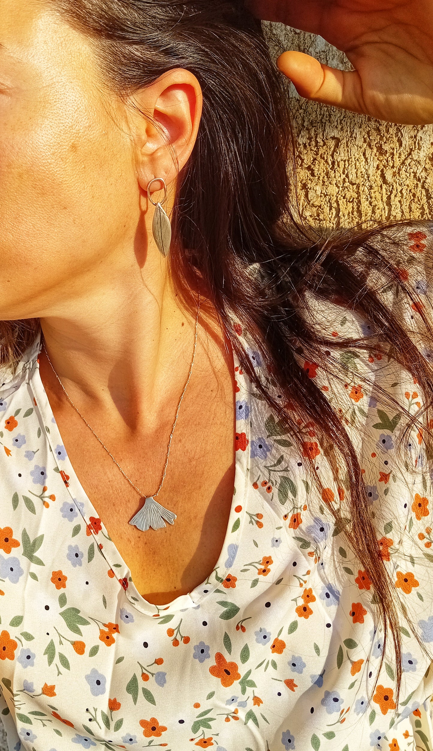 Dancing silver earrings