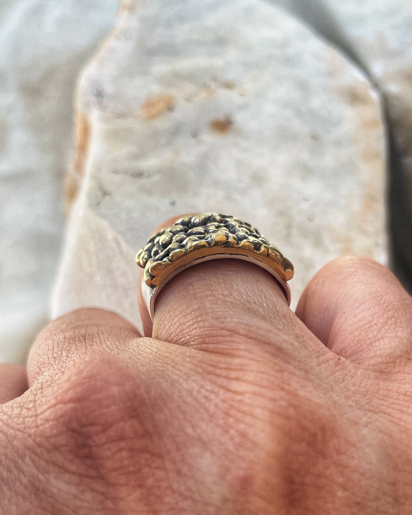 Stalagmites mixed ring