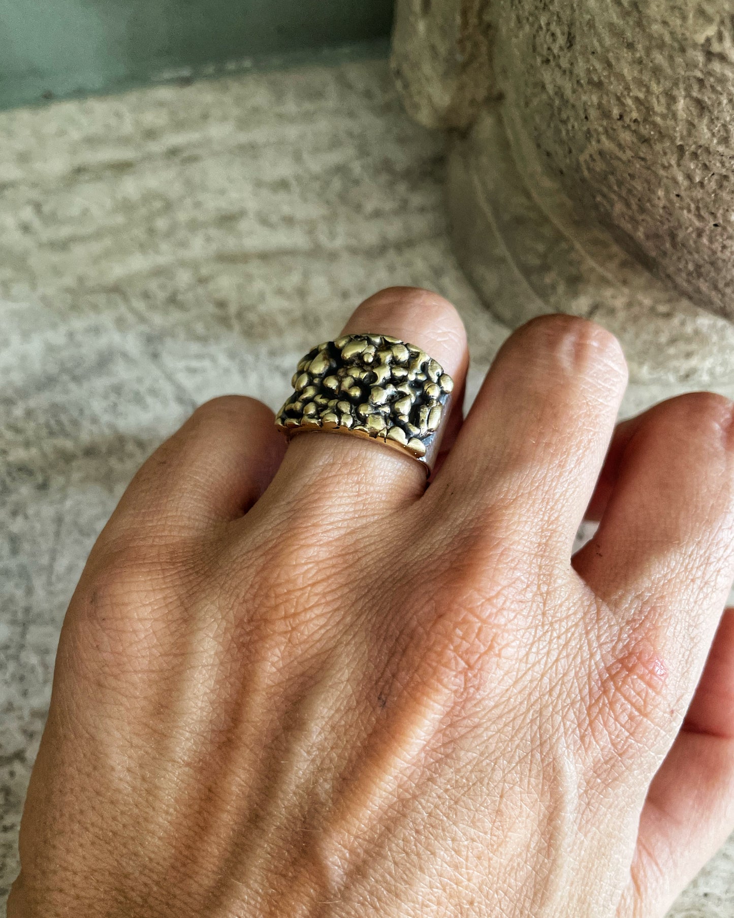 Stalagmites mixed ring