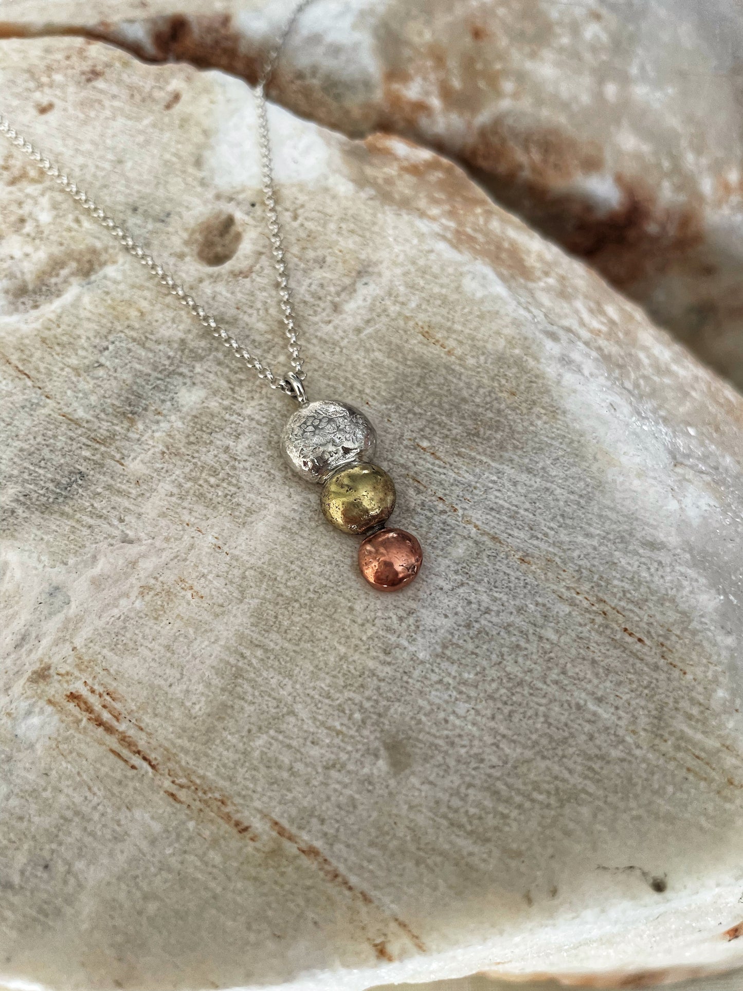 Triple metals pendant