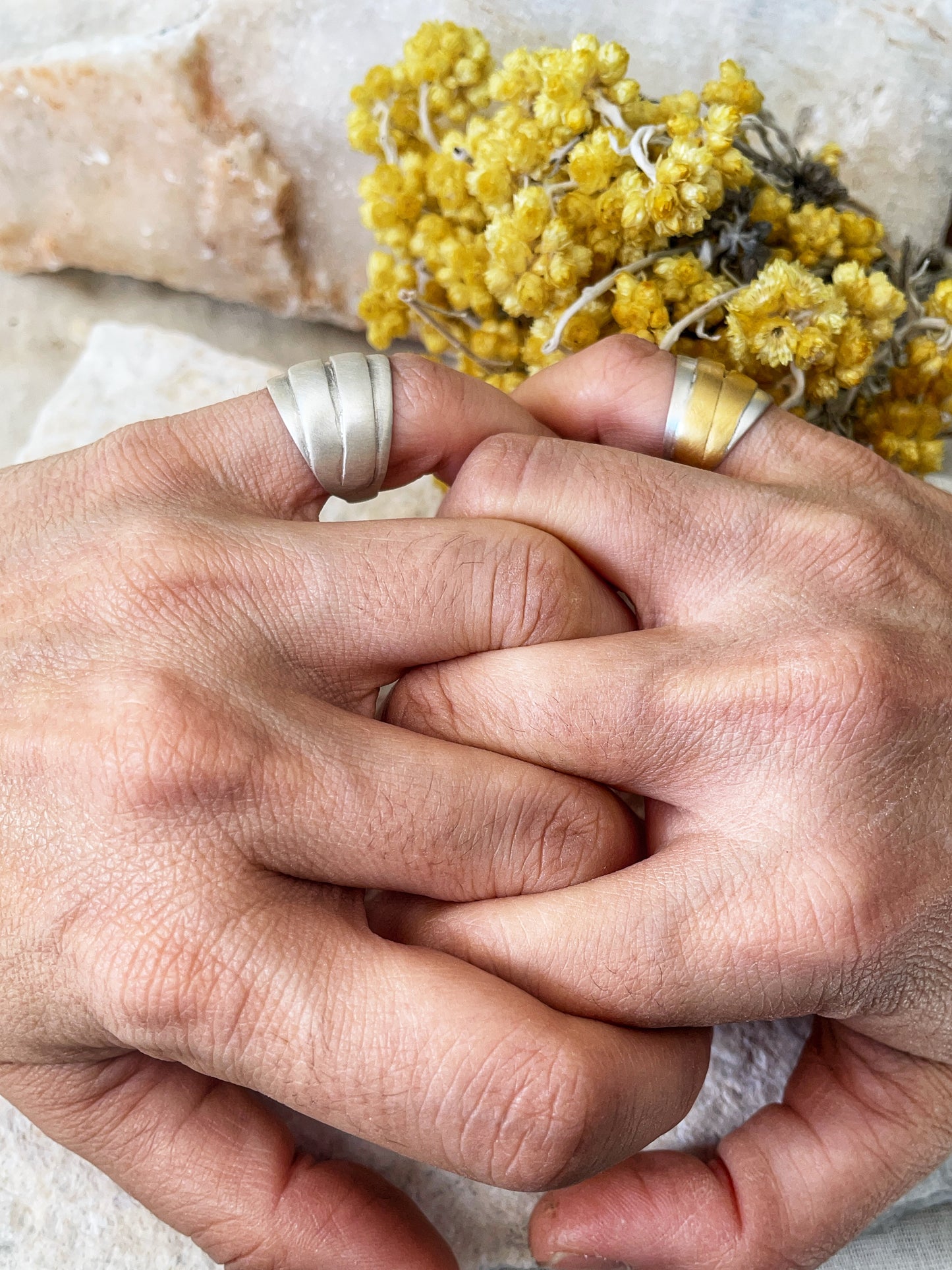 Double chevalier ring