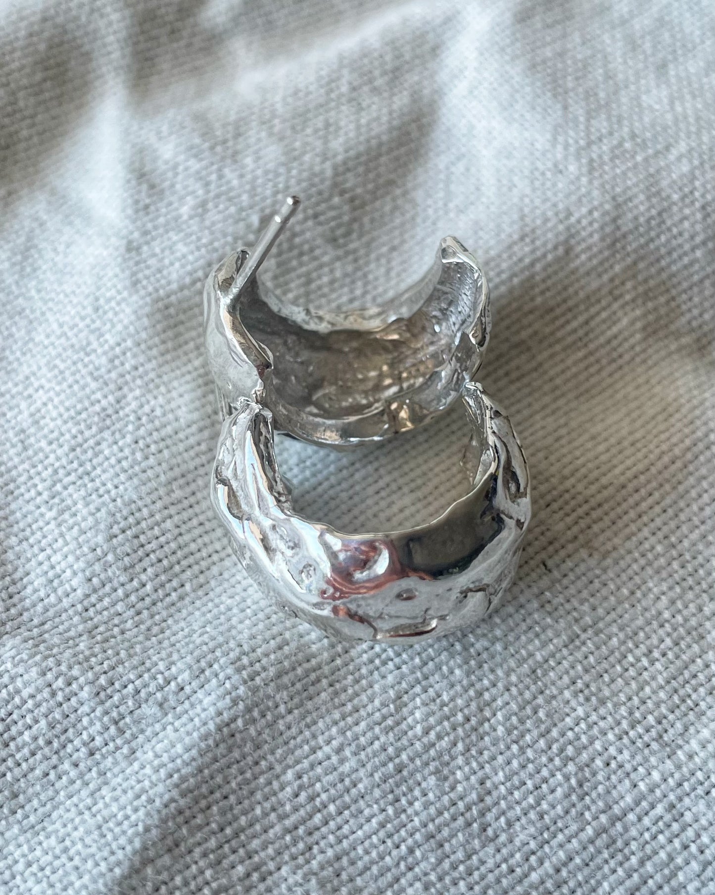 Lava hoops