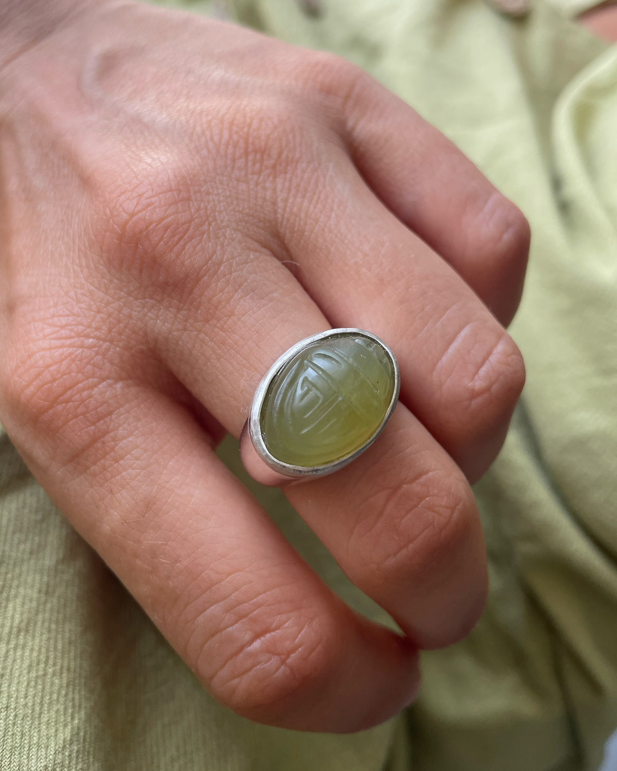 Scarab amulet ring