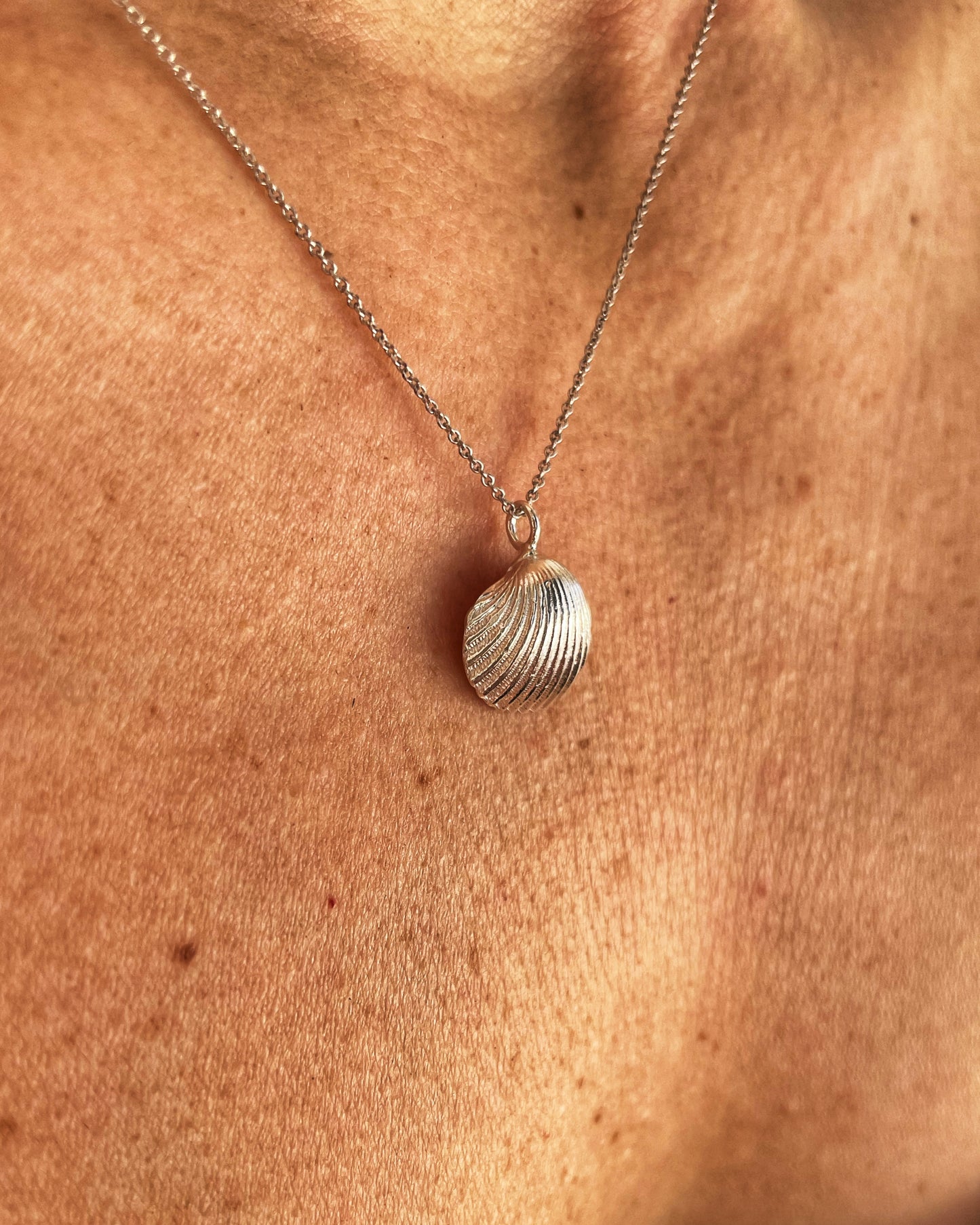 Sea memory pendant