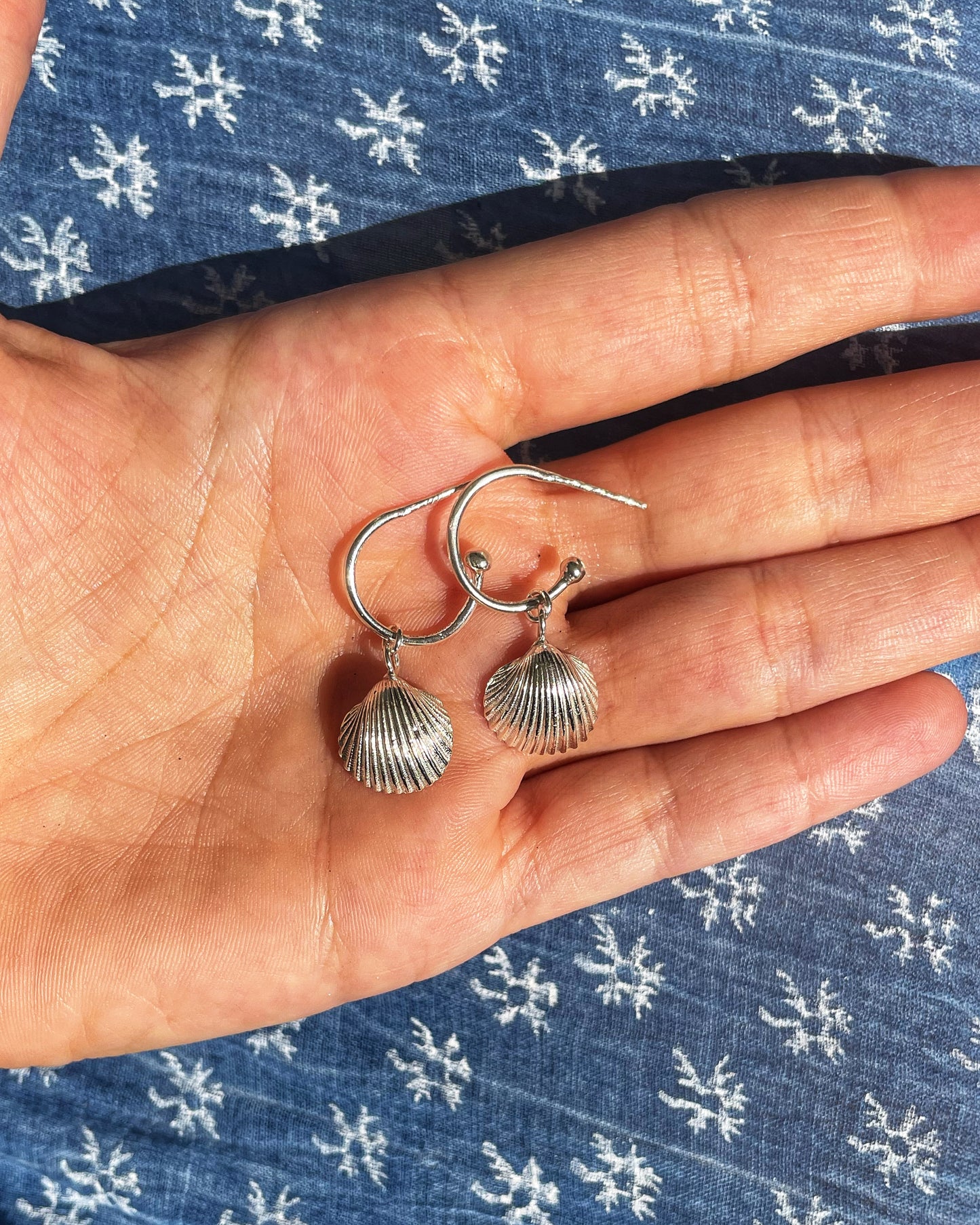 Shell hoops