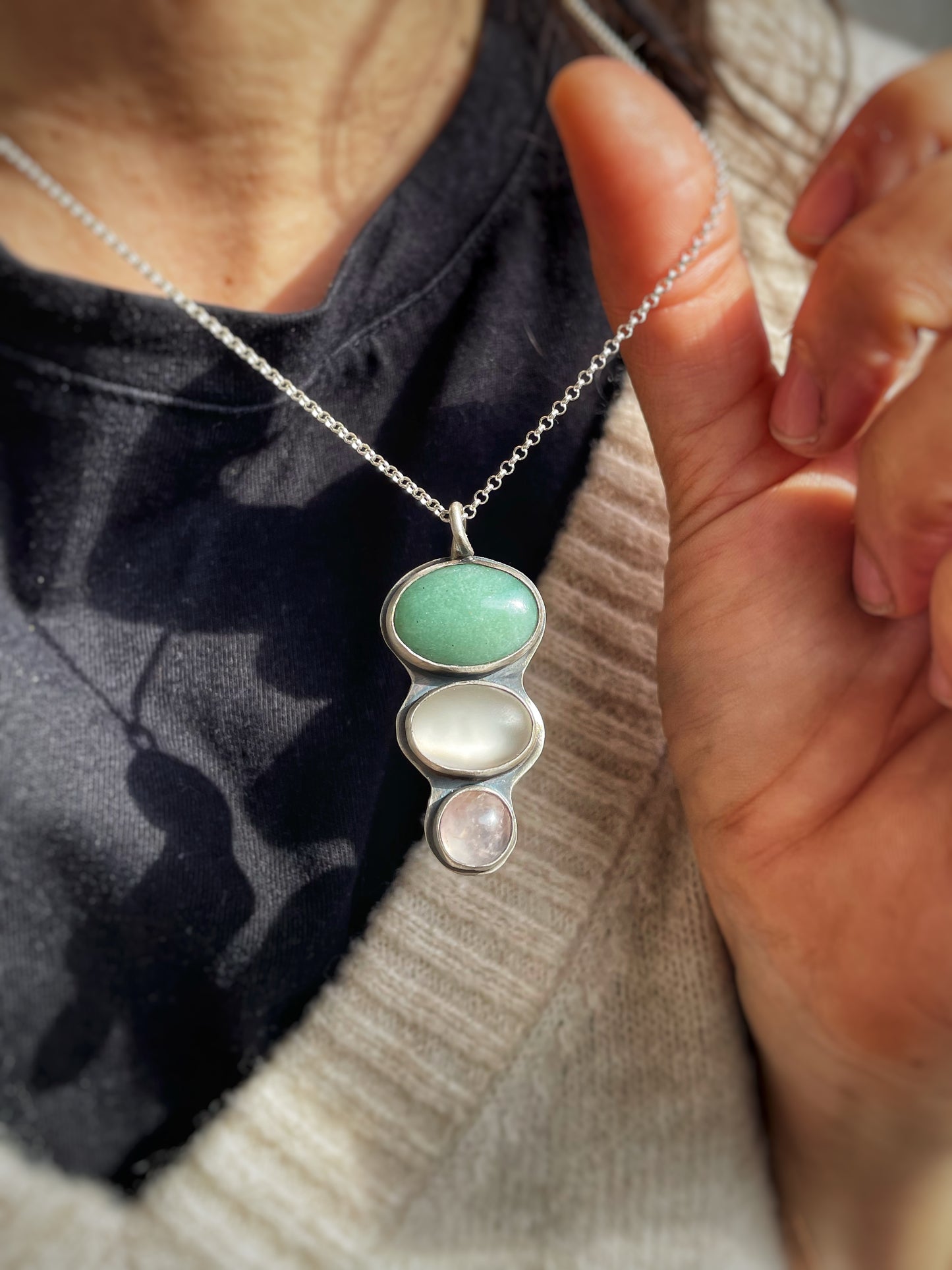 Triple stones silver pendant