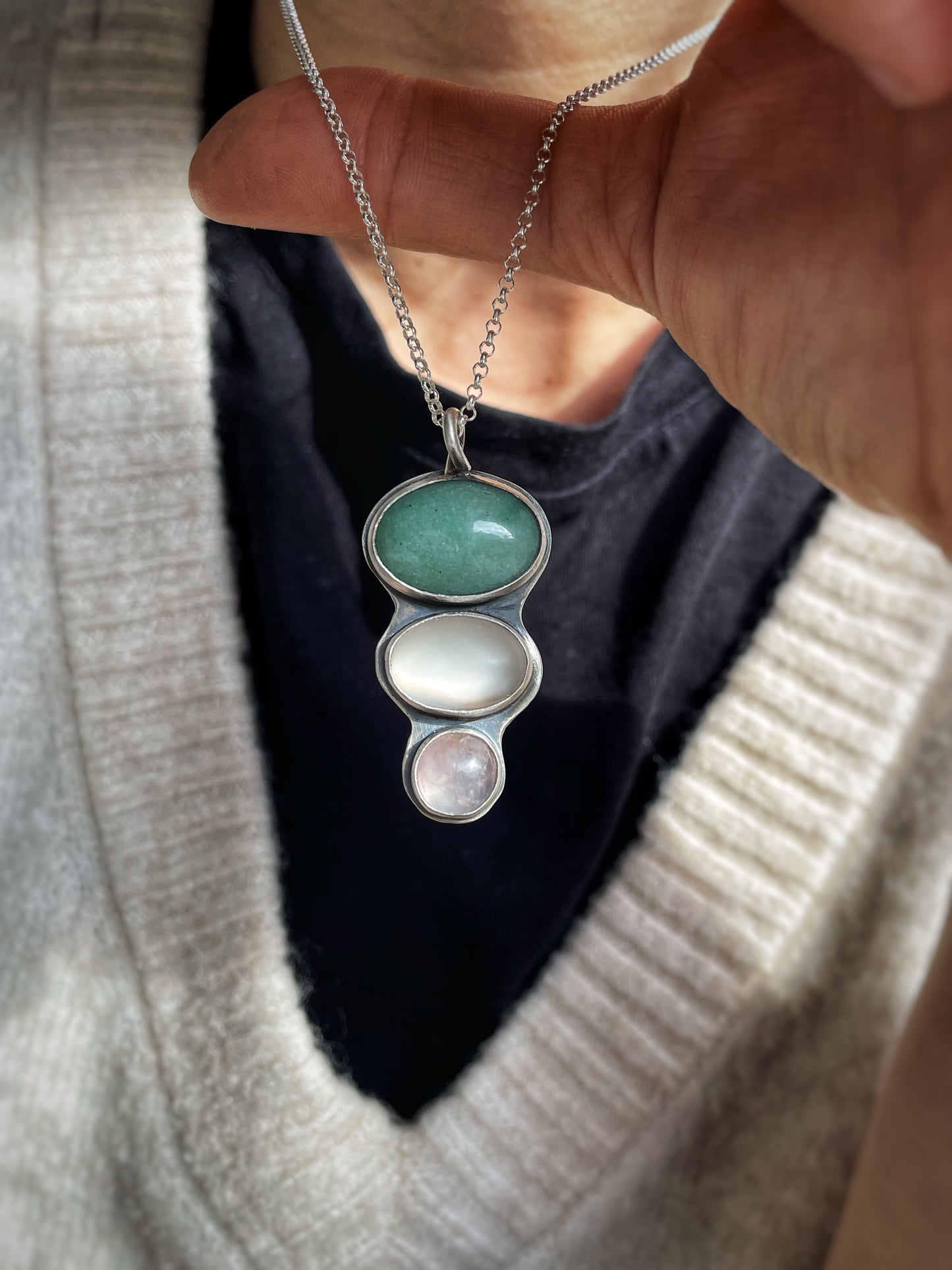 Triple stones silver pendant