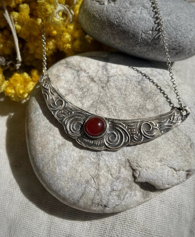 Vintage stone silver necklace