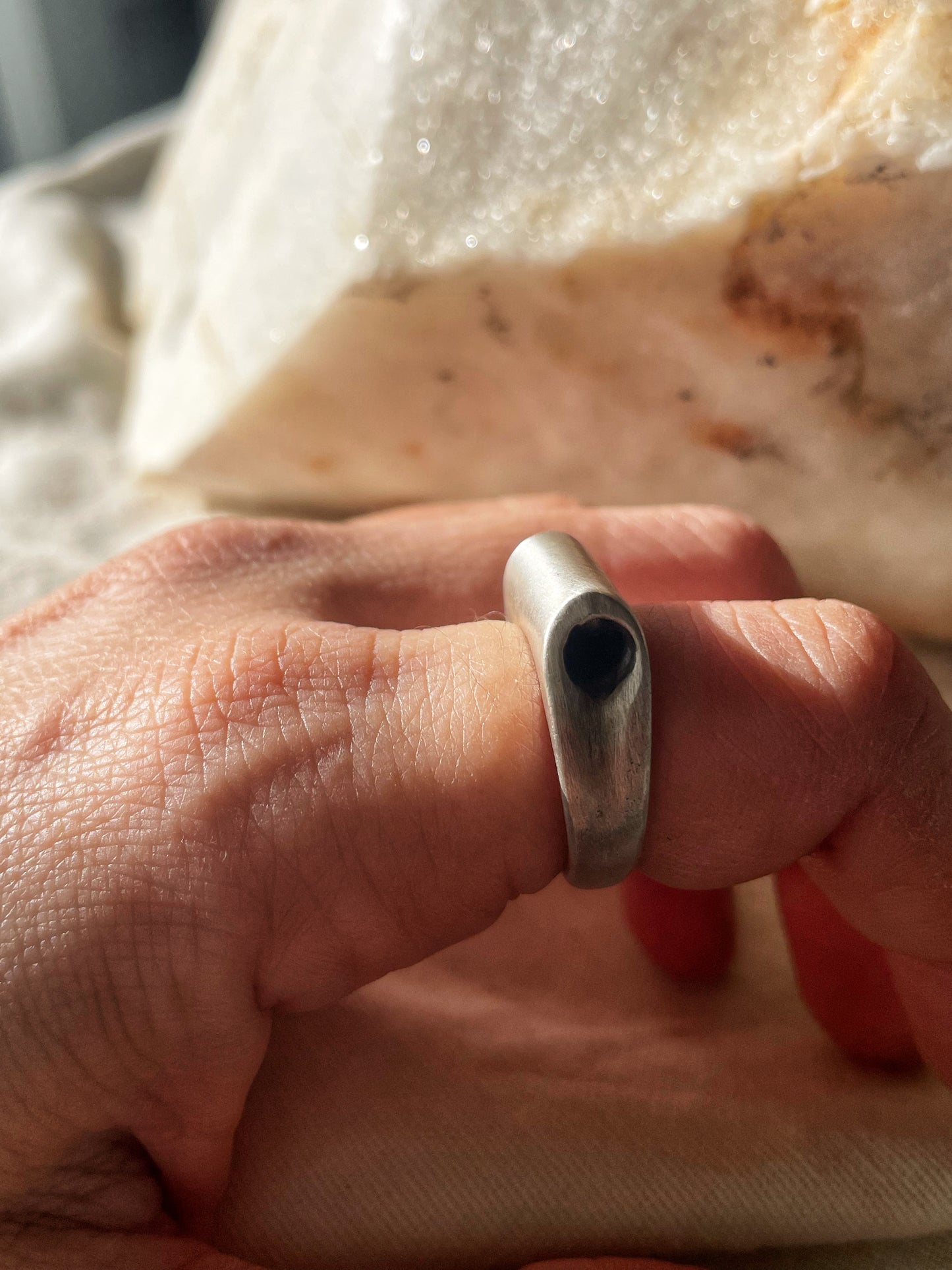 Axis ring