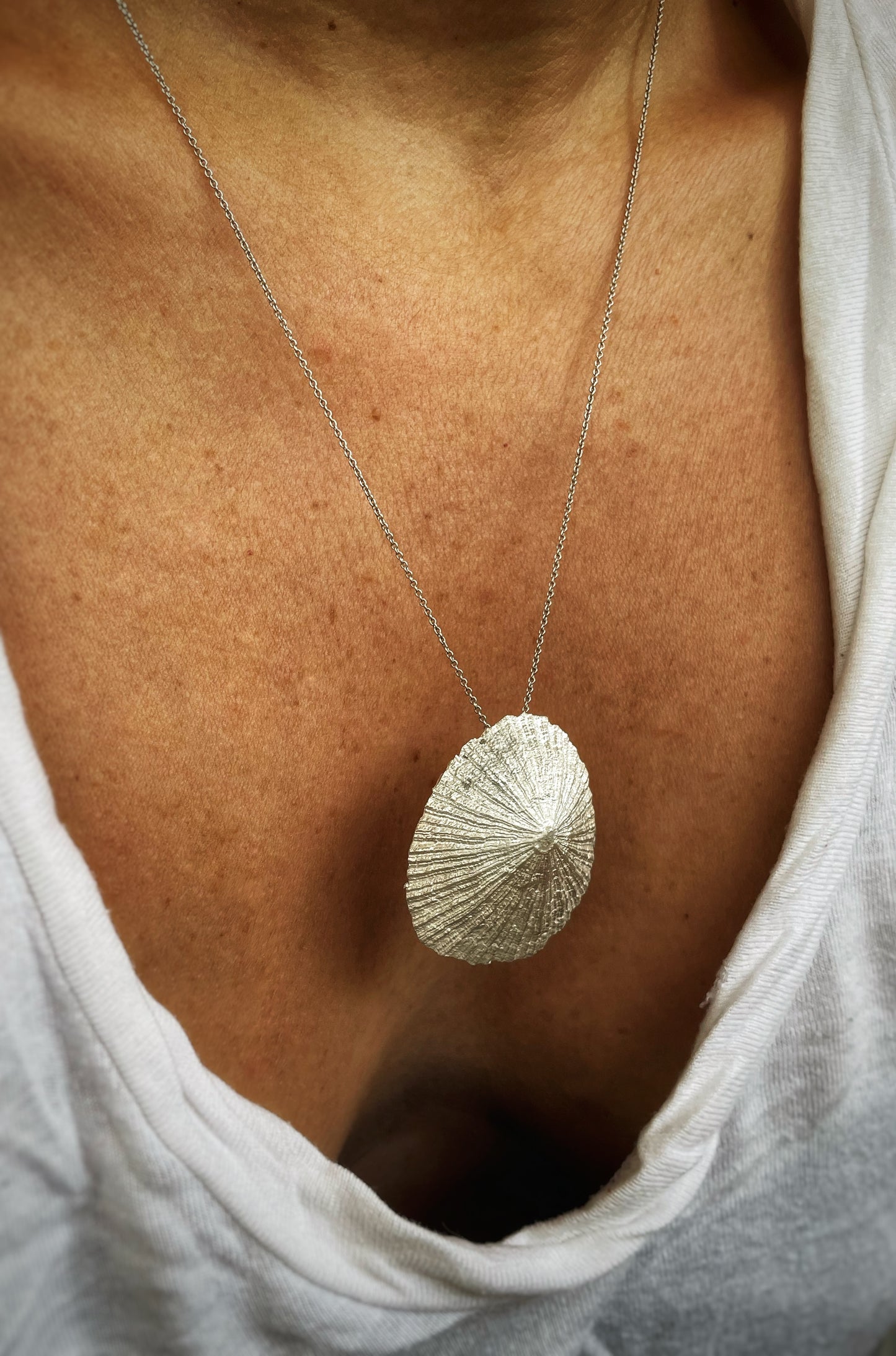 Limpet silver pendant