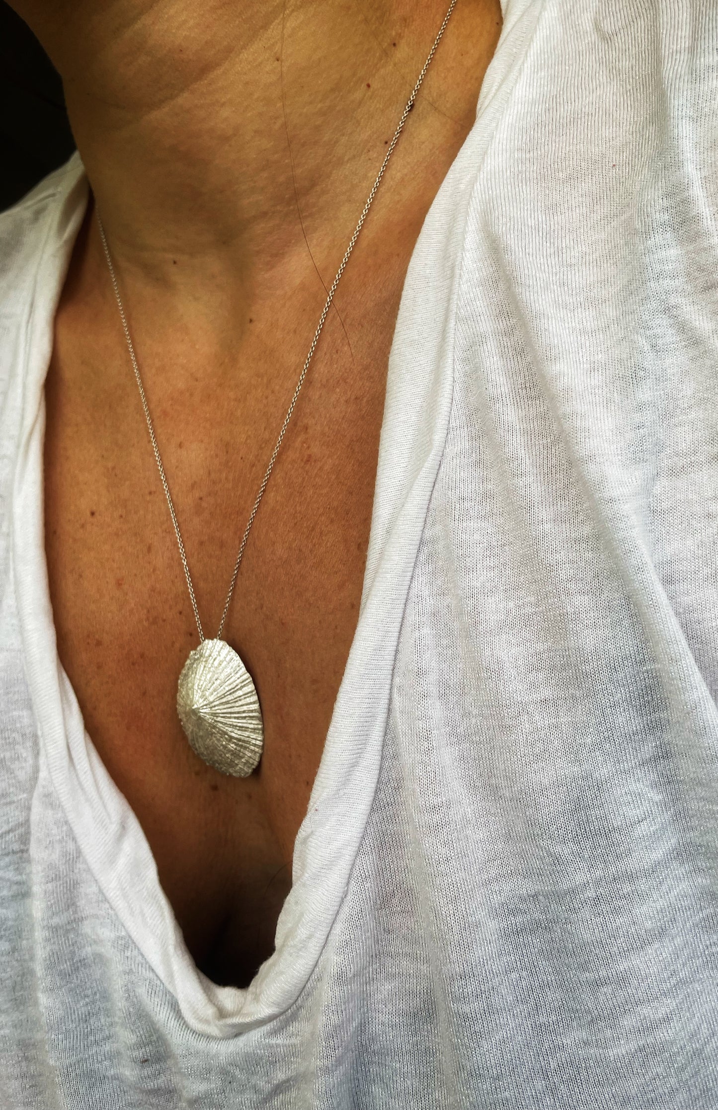 Limpet silver pendant