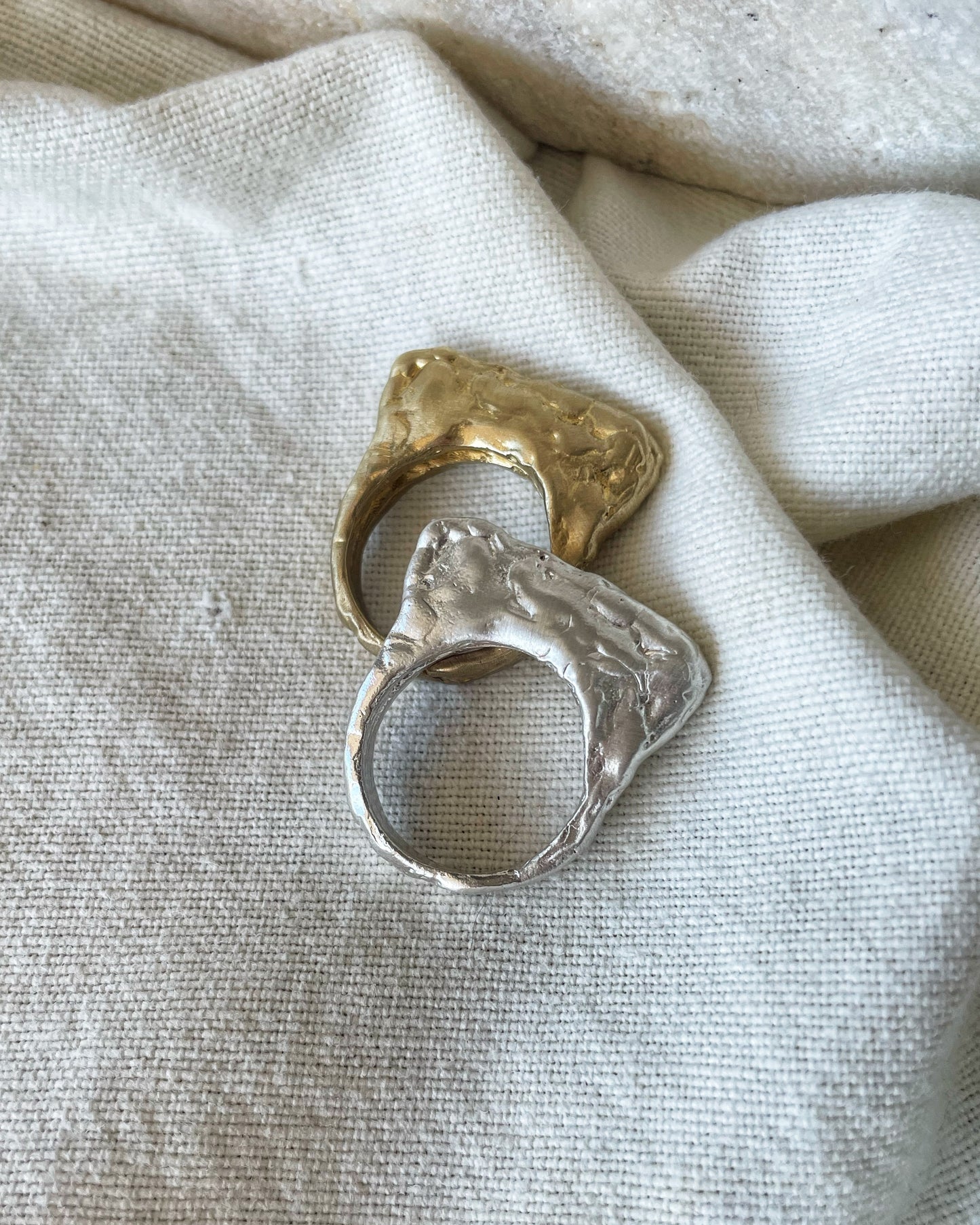 Hera ring