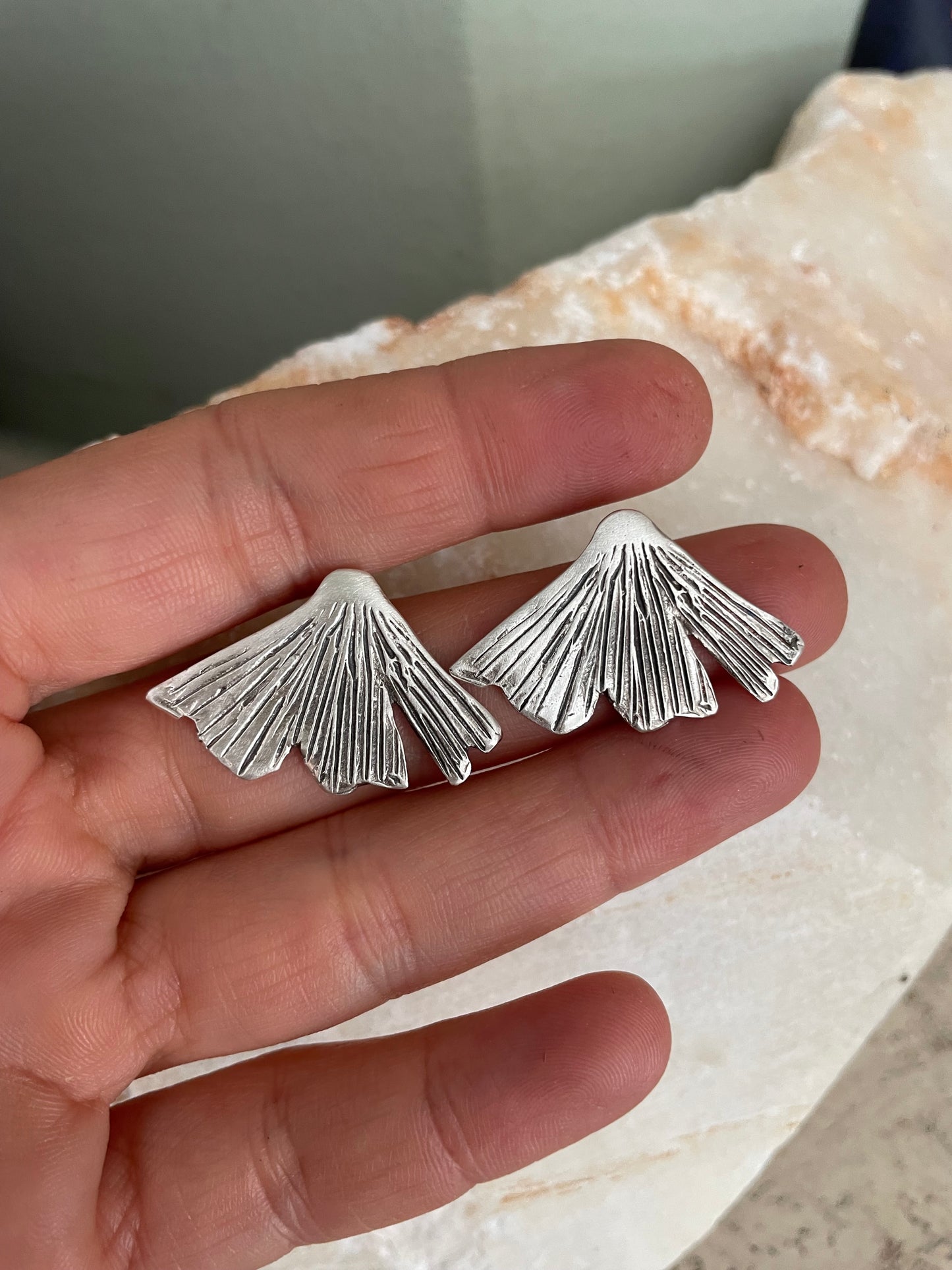 Ginkgo Biloba studs