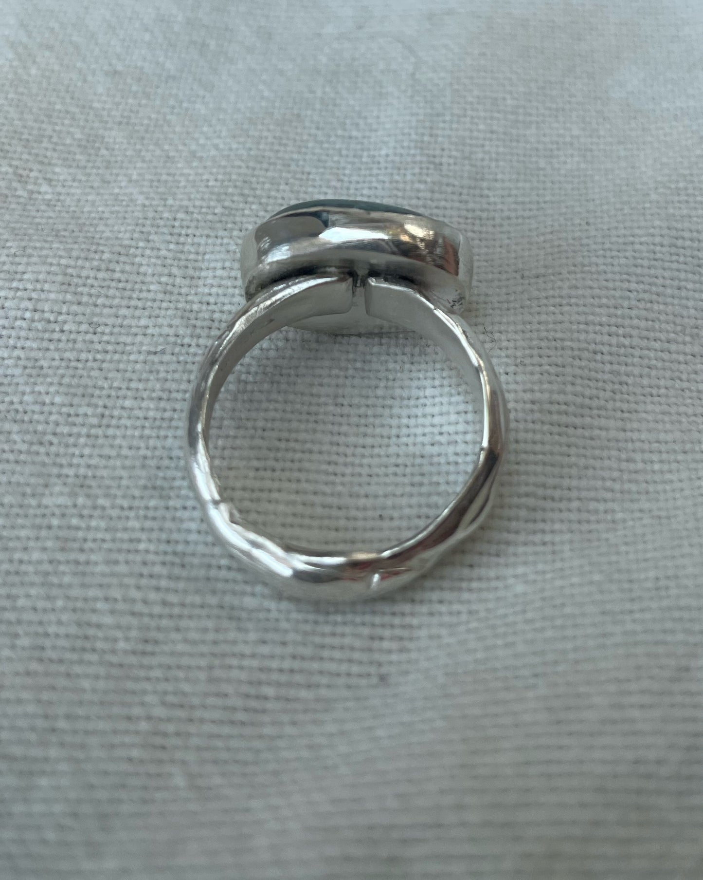 Aquamarine silver ring
