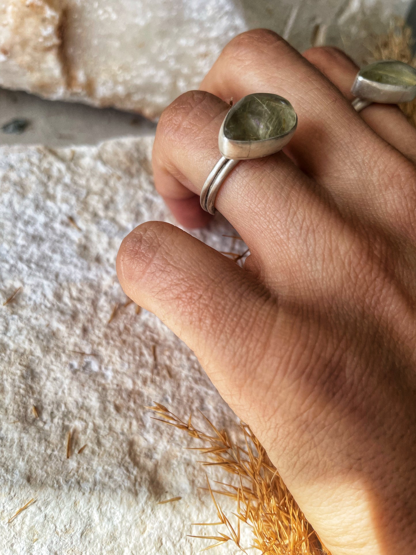 Rutilated quartz ring
