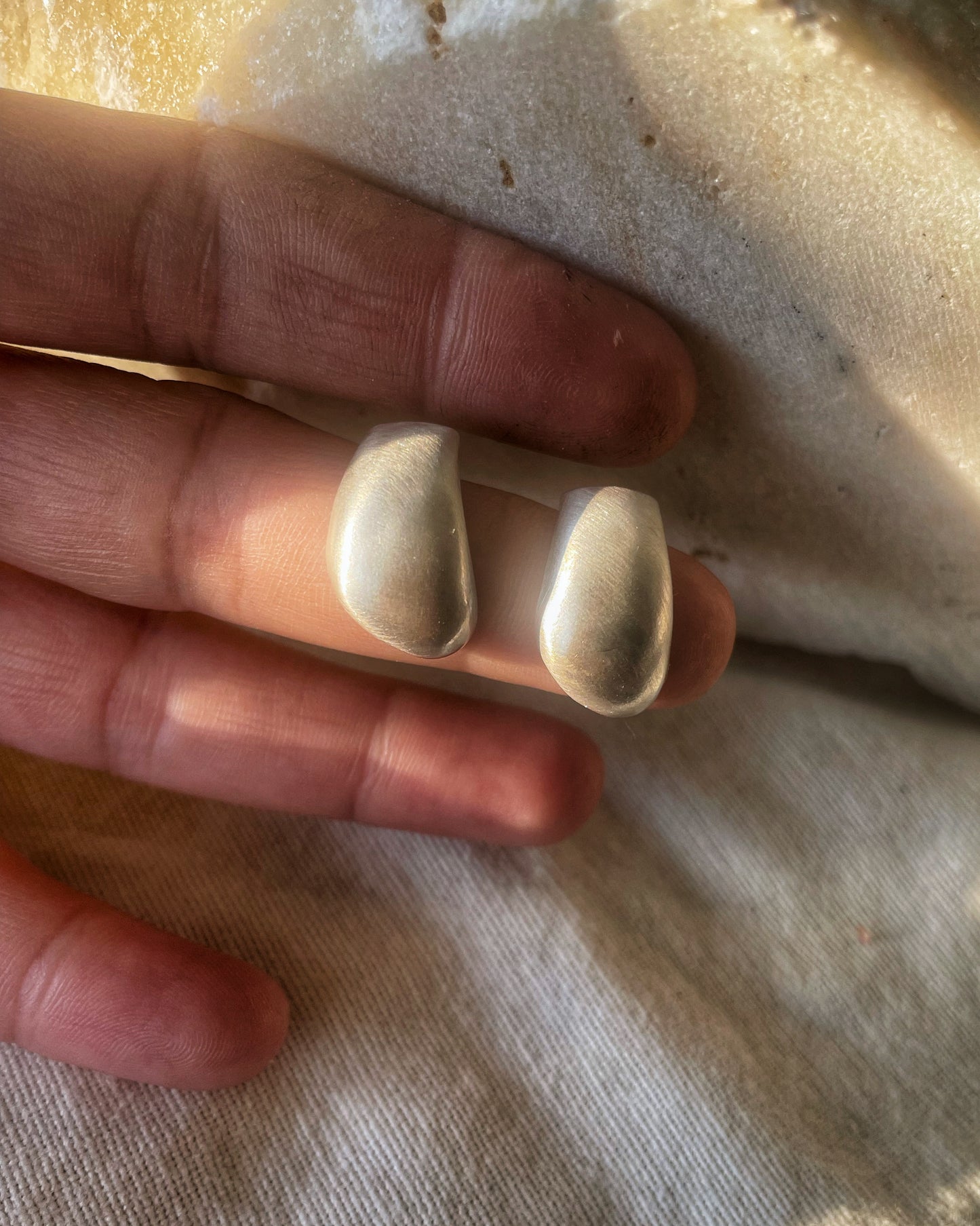 Pebble earrings