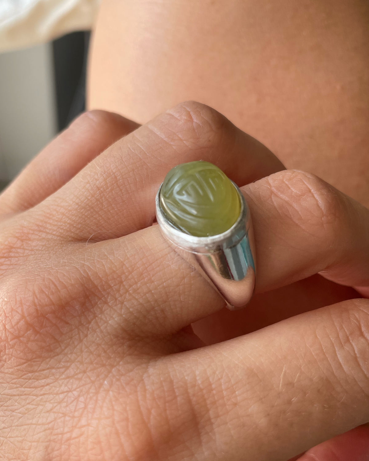 Scarab amulet ring