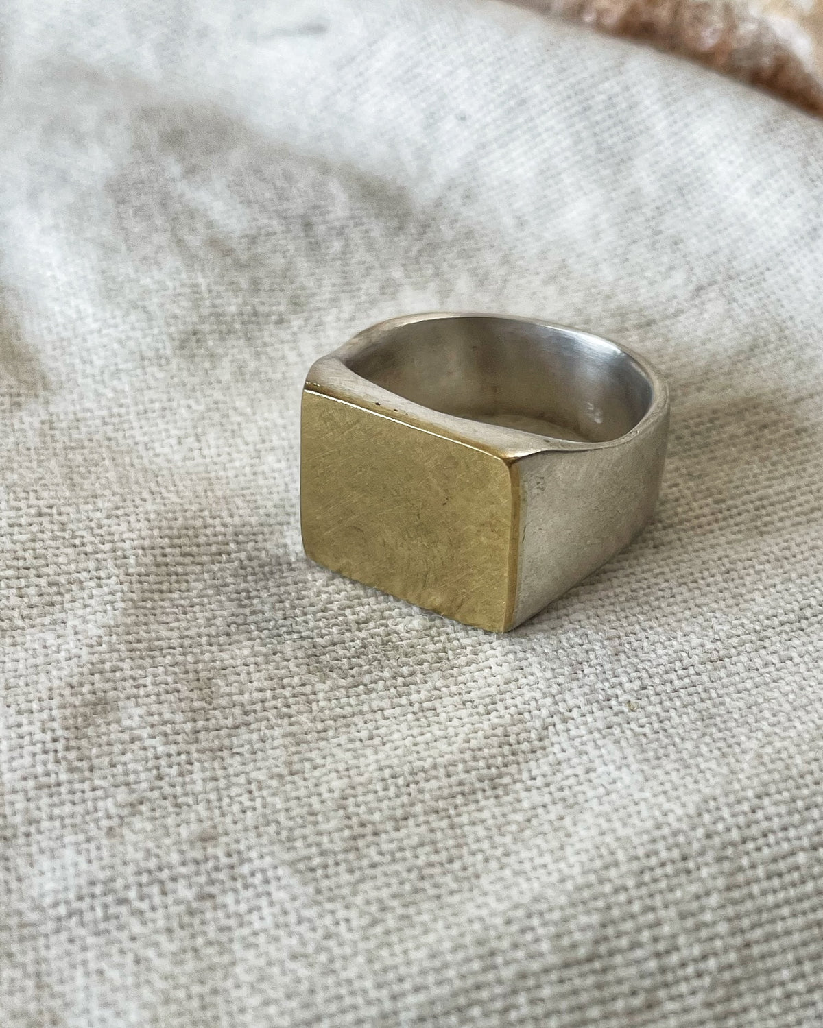 Annie ring