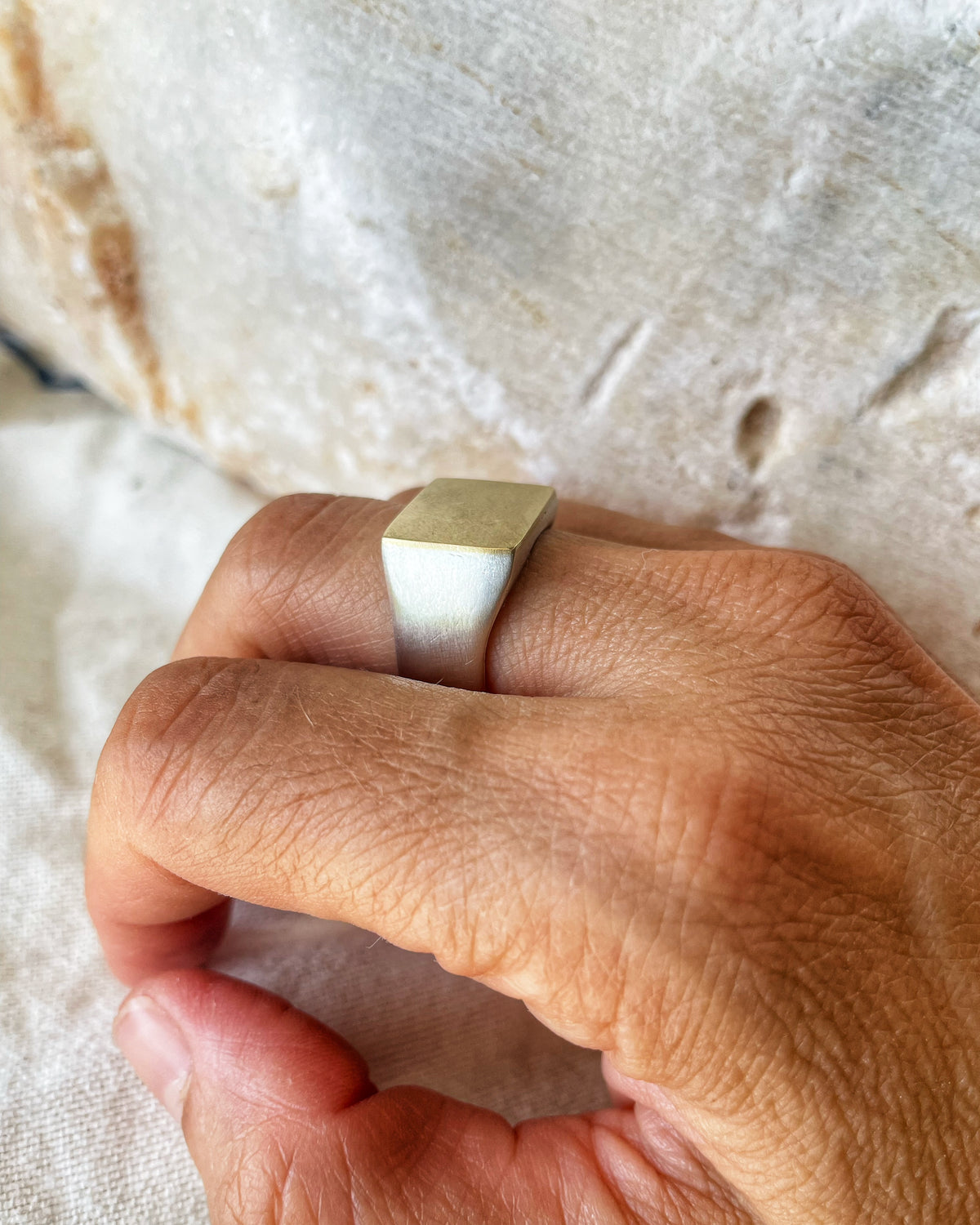 Annie ring