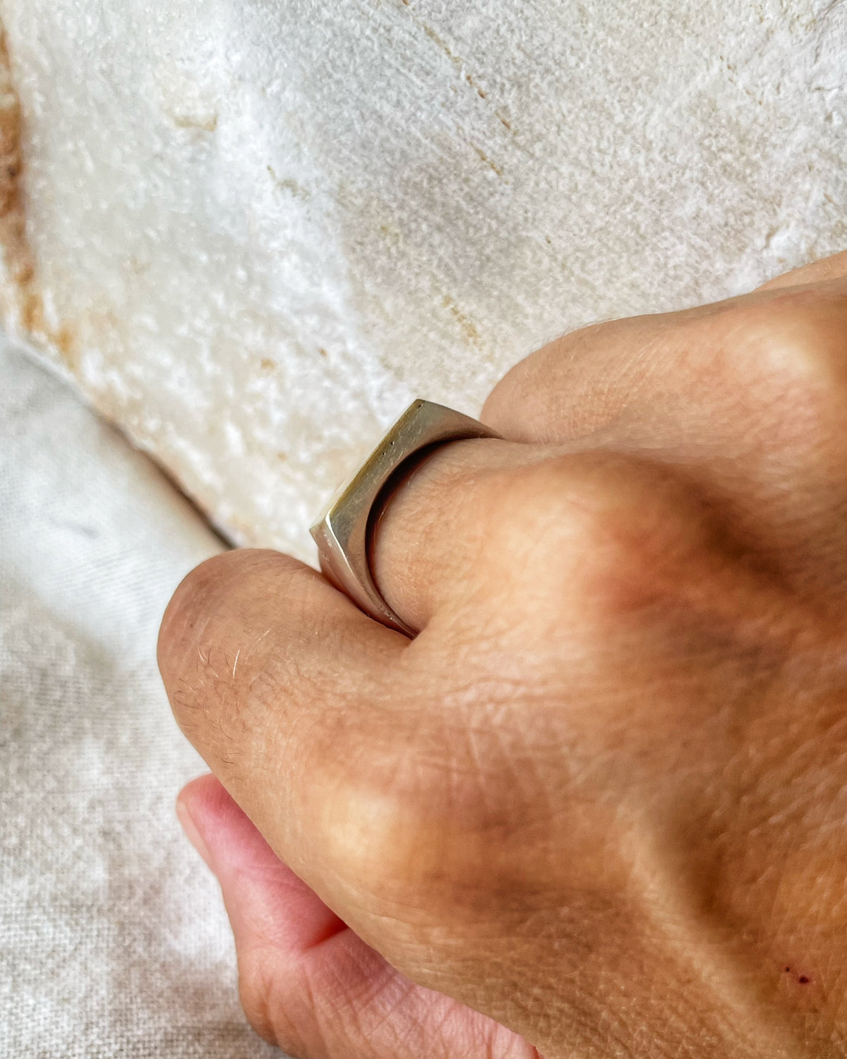 Annie ring