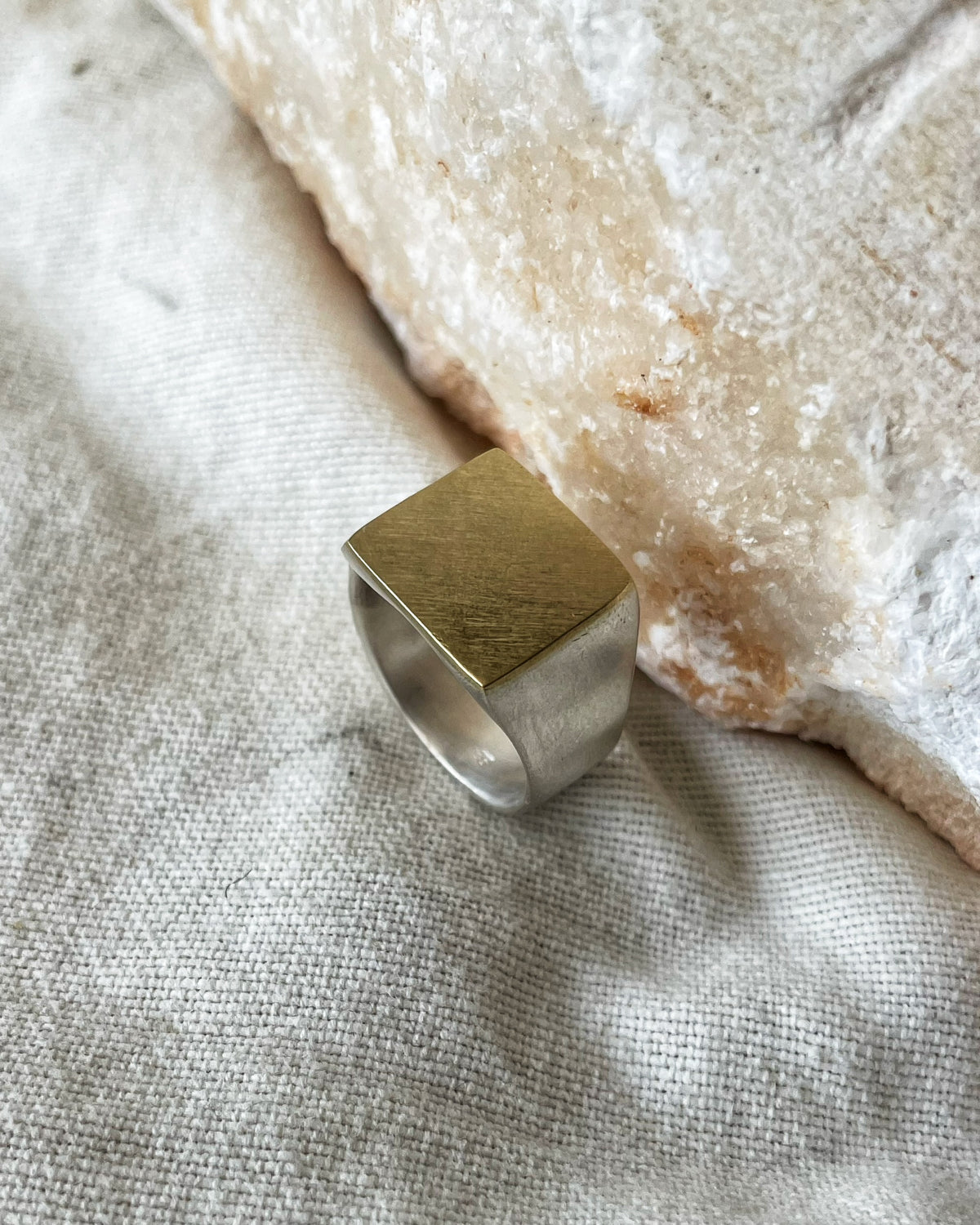 Annie ring