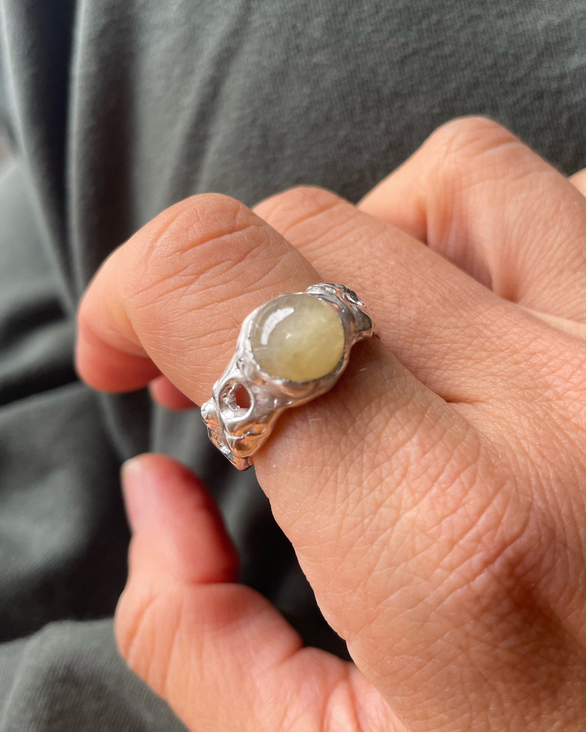 Golden veil ring