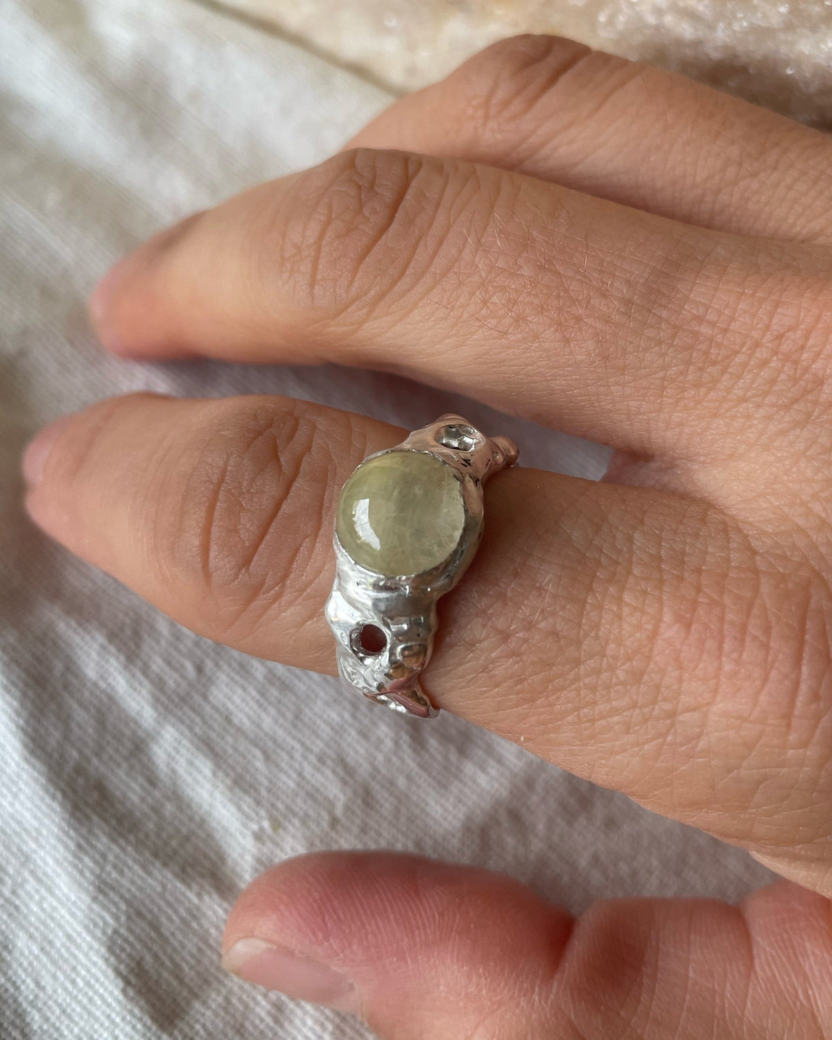 Golden veil ring
