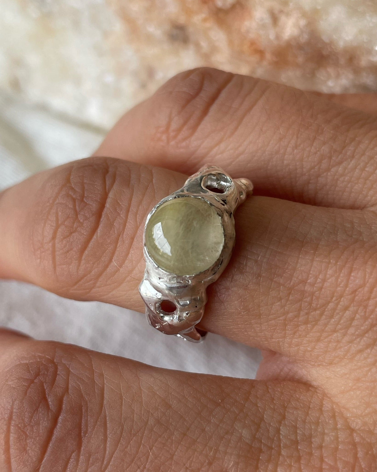 Golden veil ring