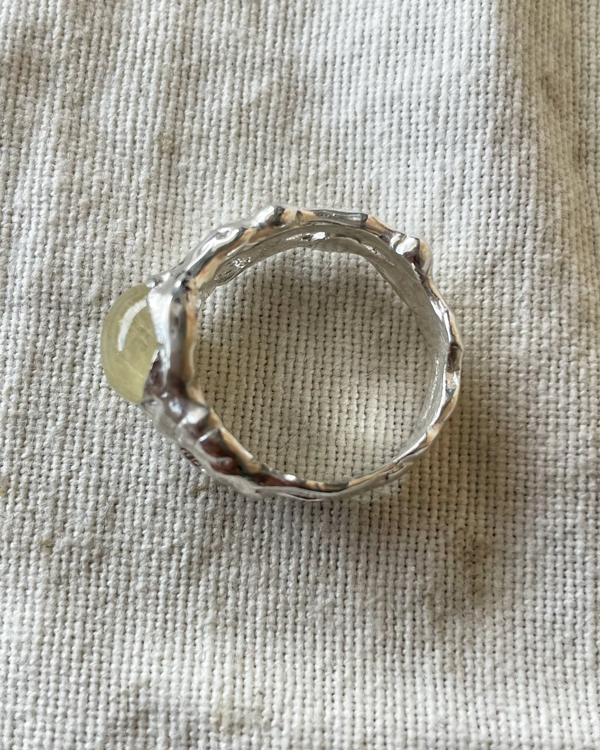 Golden veil ring