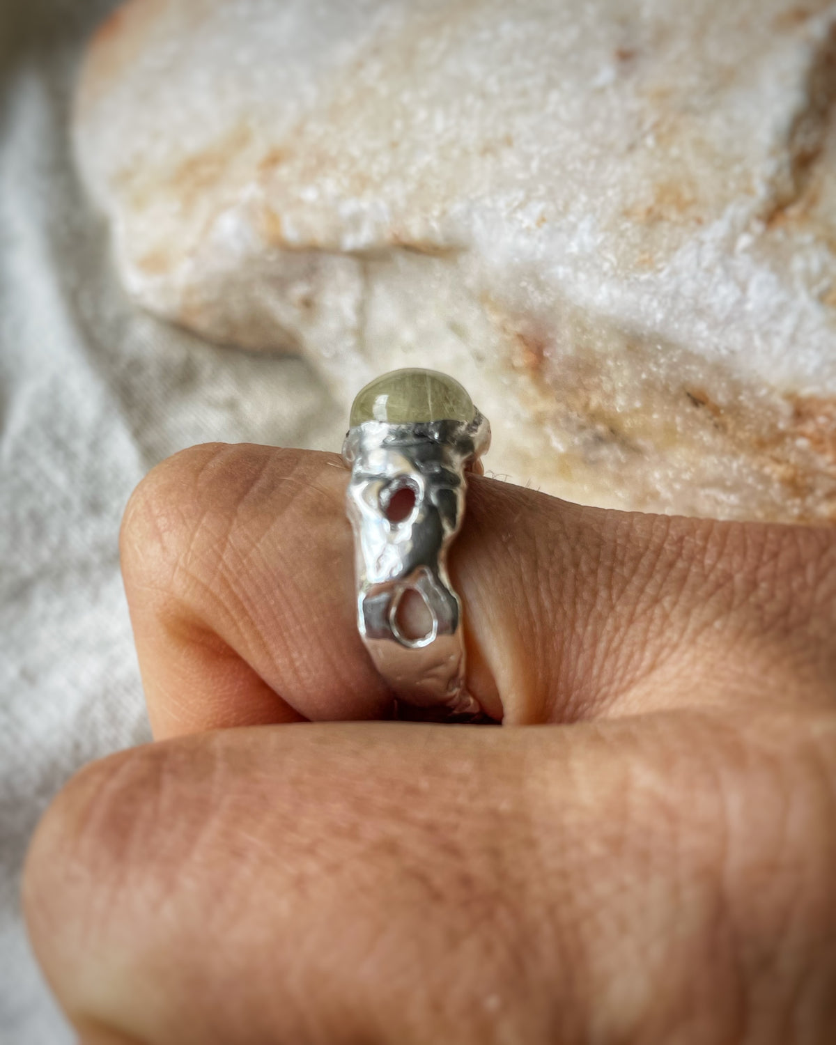 Golden veil ring