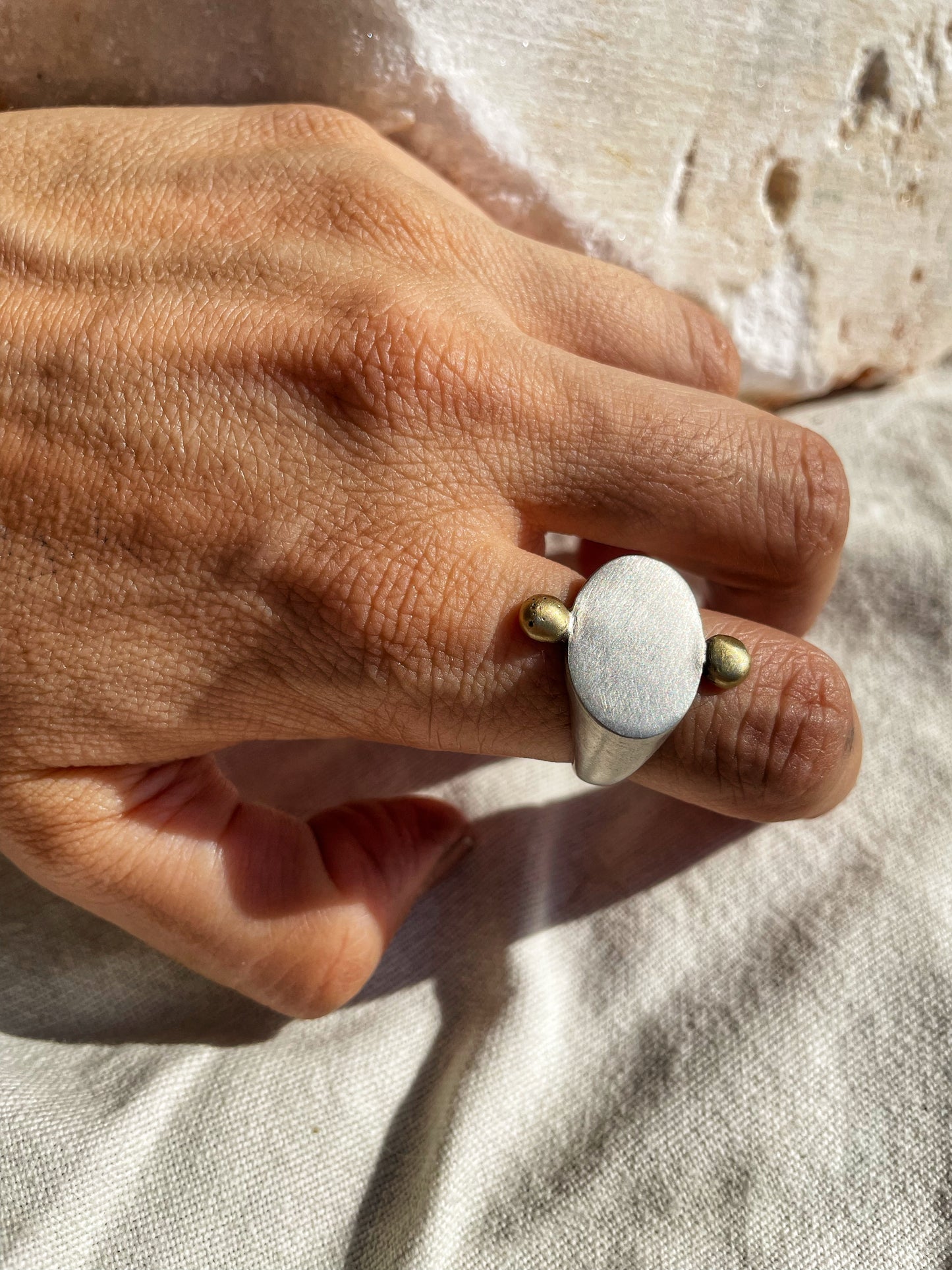 Duo Dot ring