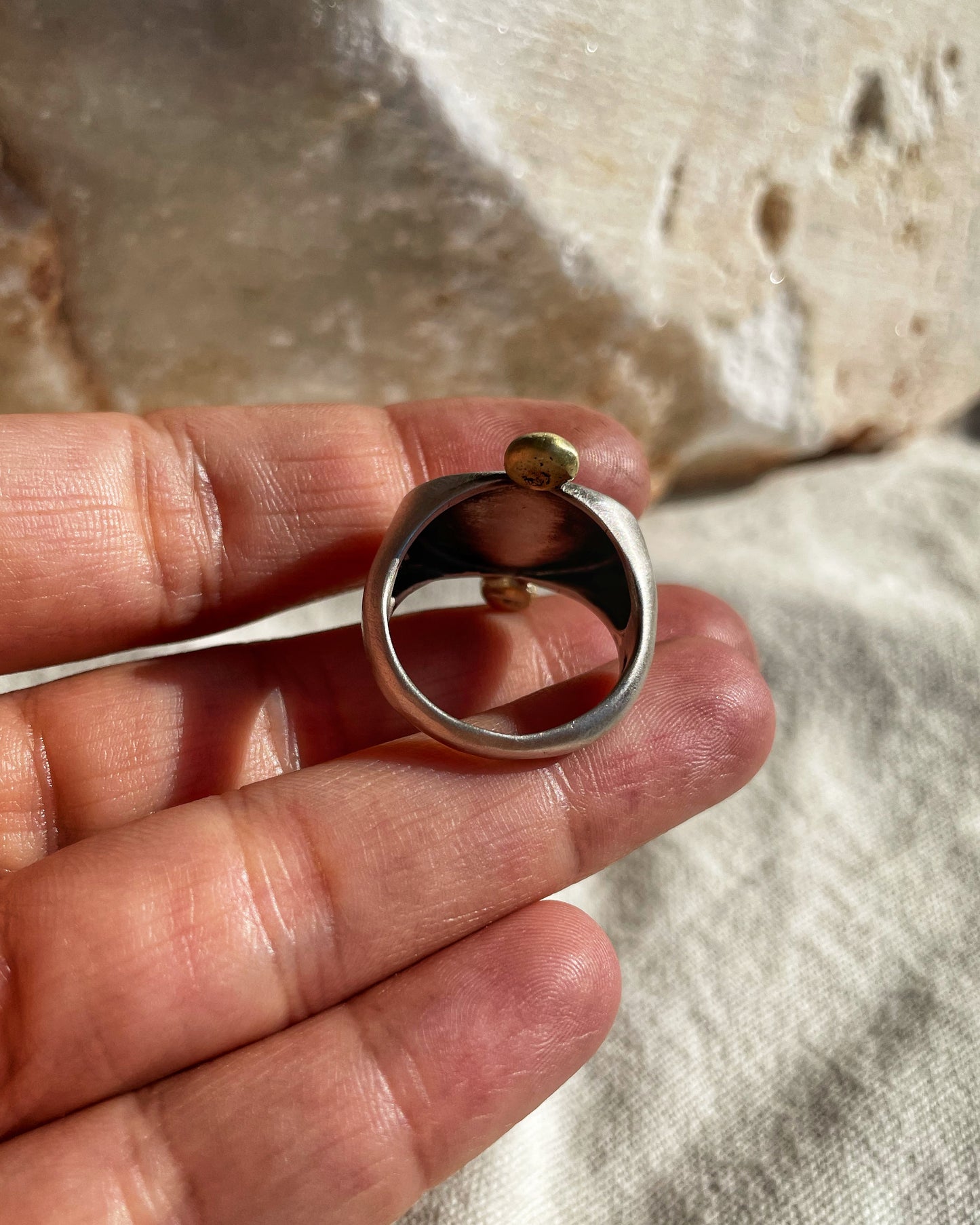 Duo Dot ring