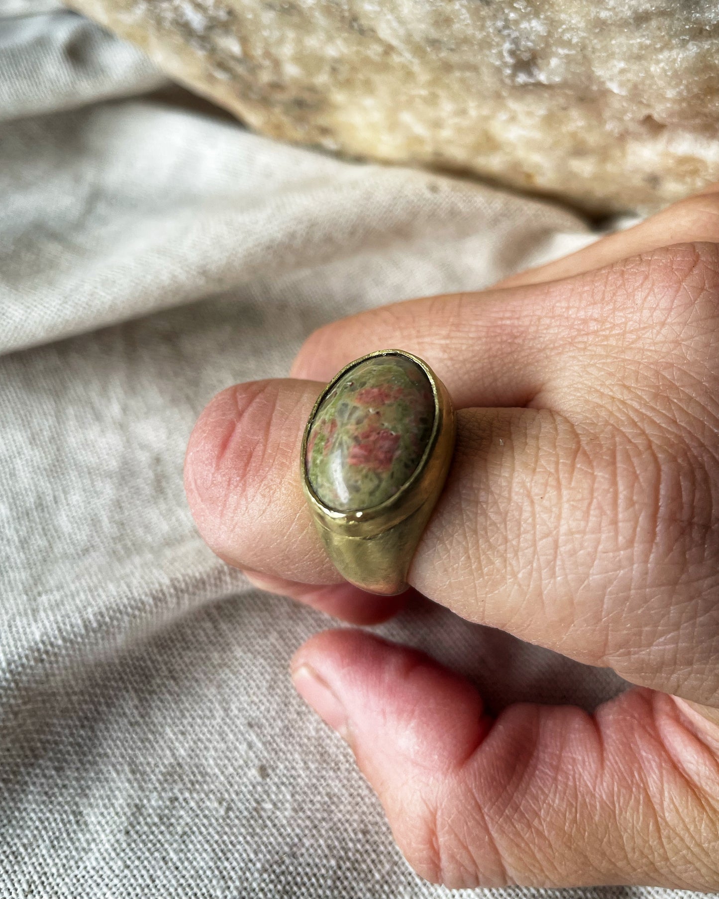 Thetis ring