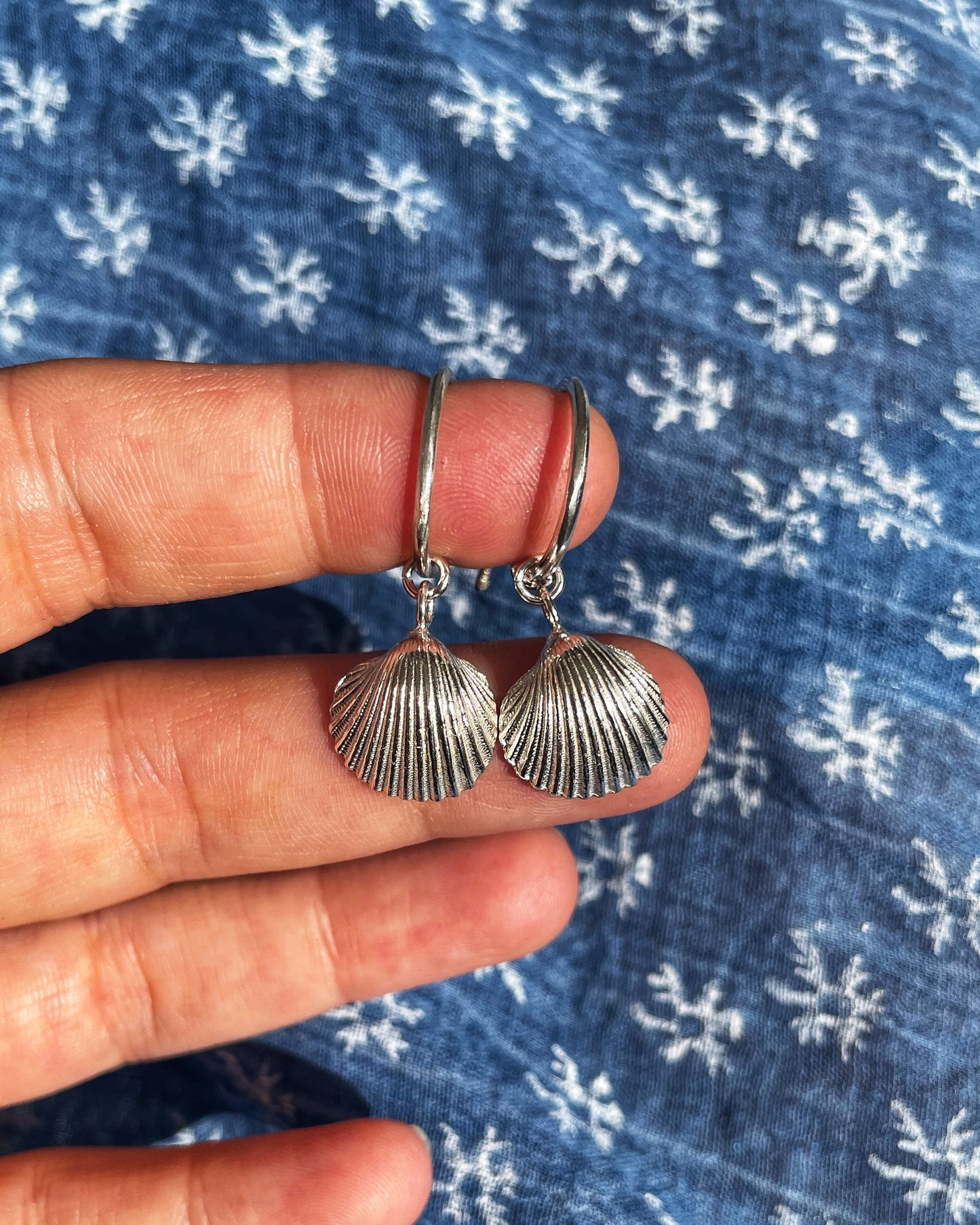 Shell hoops