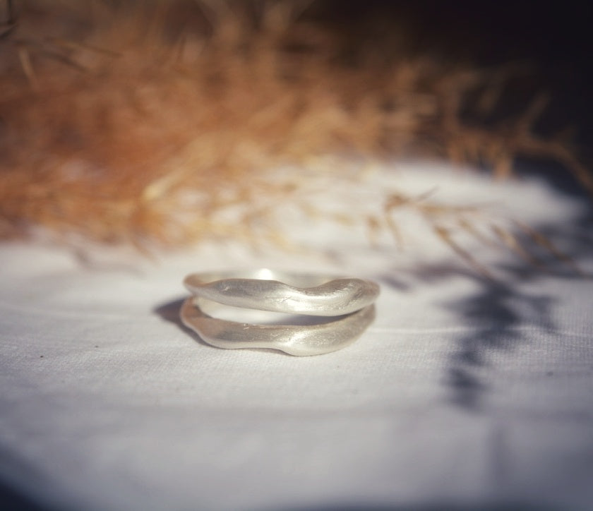 Wave silver ring